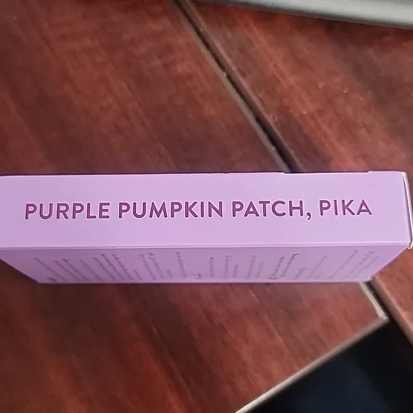 Red Aspen Nail Dashes - Picture 2 of 3